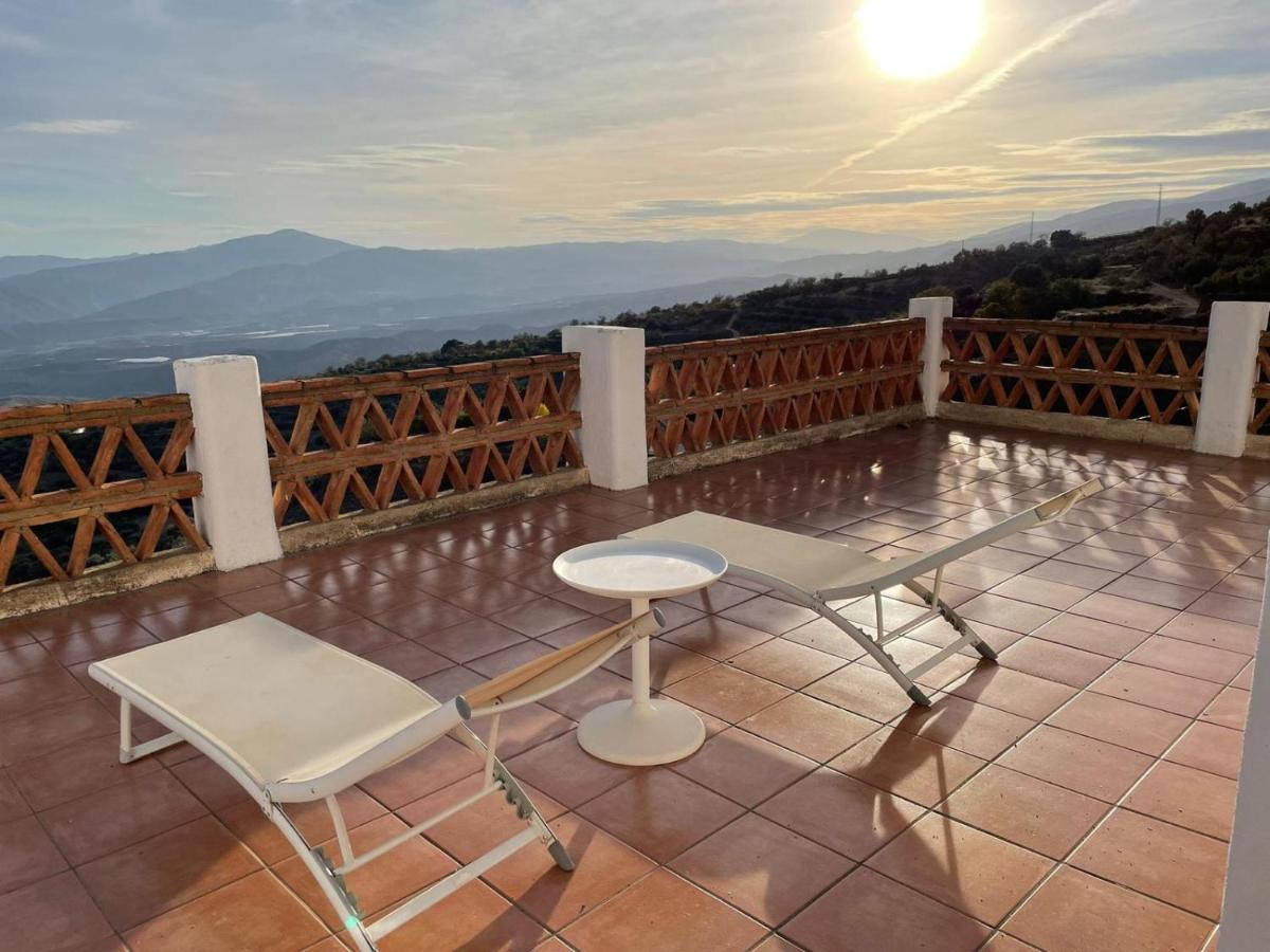 Apartamentos El Cabo Mairena Esterno foto