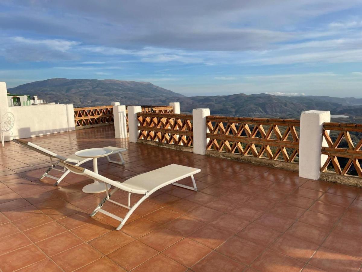 Apartamentos El Cabo Mairena Esterno foto